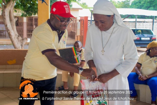 Un geste de solidarité inoubliable : le groupe "LA FRATERNITÉ présidé par M. Edouard GOUDEME visite l'Orphelinat Sainte Thérèse de l'Enfant Jésus de Tchatchou !